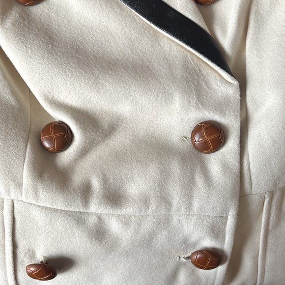 New coat size small medium xl 2xl available - Picture 4 of 5